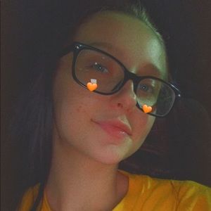 Meet your Posher, Toni